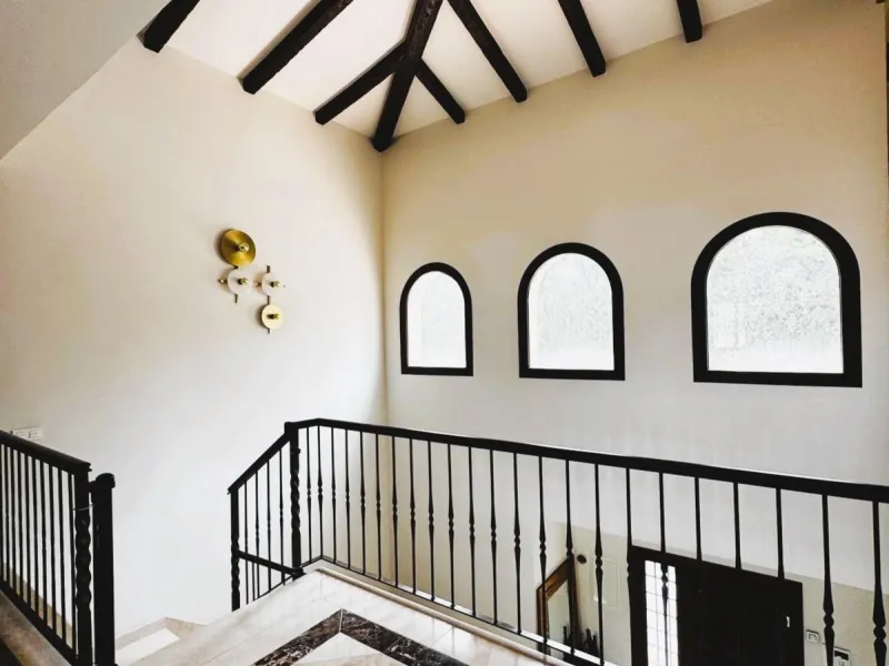 Recently Refurbished Villa from Scratch with Heated Pool and Sea Views in Ultra Central Marbella Location.