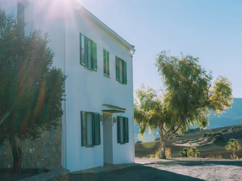 Set on a vast 270,000 m² estate near Ardales and the popular Caminito del Rey, this stunning cortijo blends recent renovations with preserved traditional features—thick stone walls, wooden beams, and classic doors—offering comfort without compromising cha