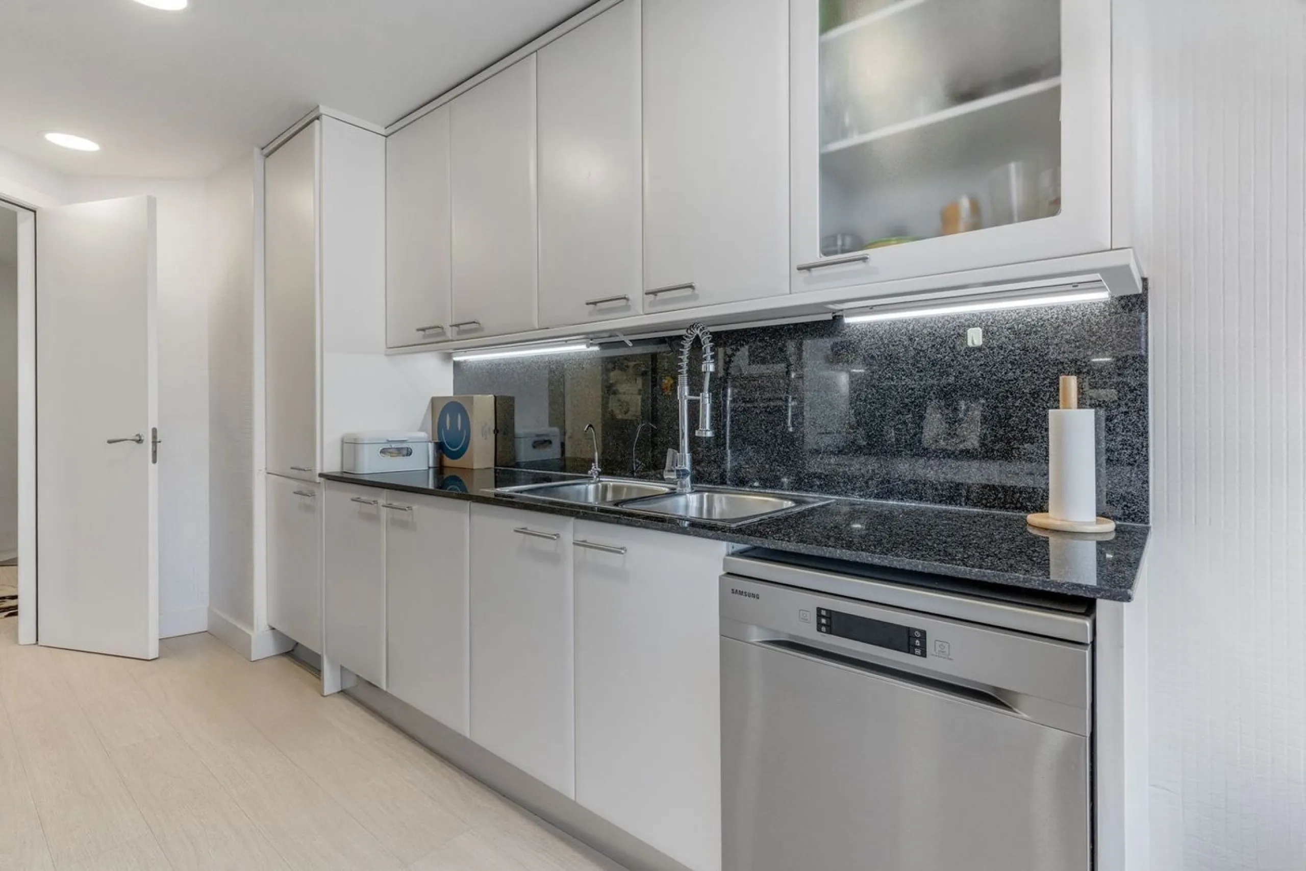 Exclusive bright apartment with sea views in Diagonal Mar, Barcelona