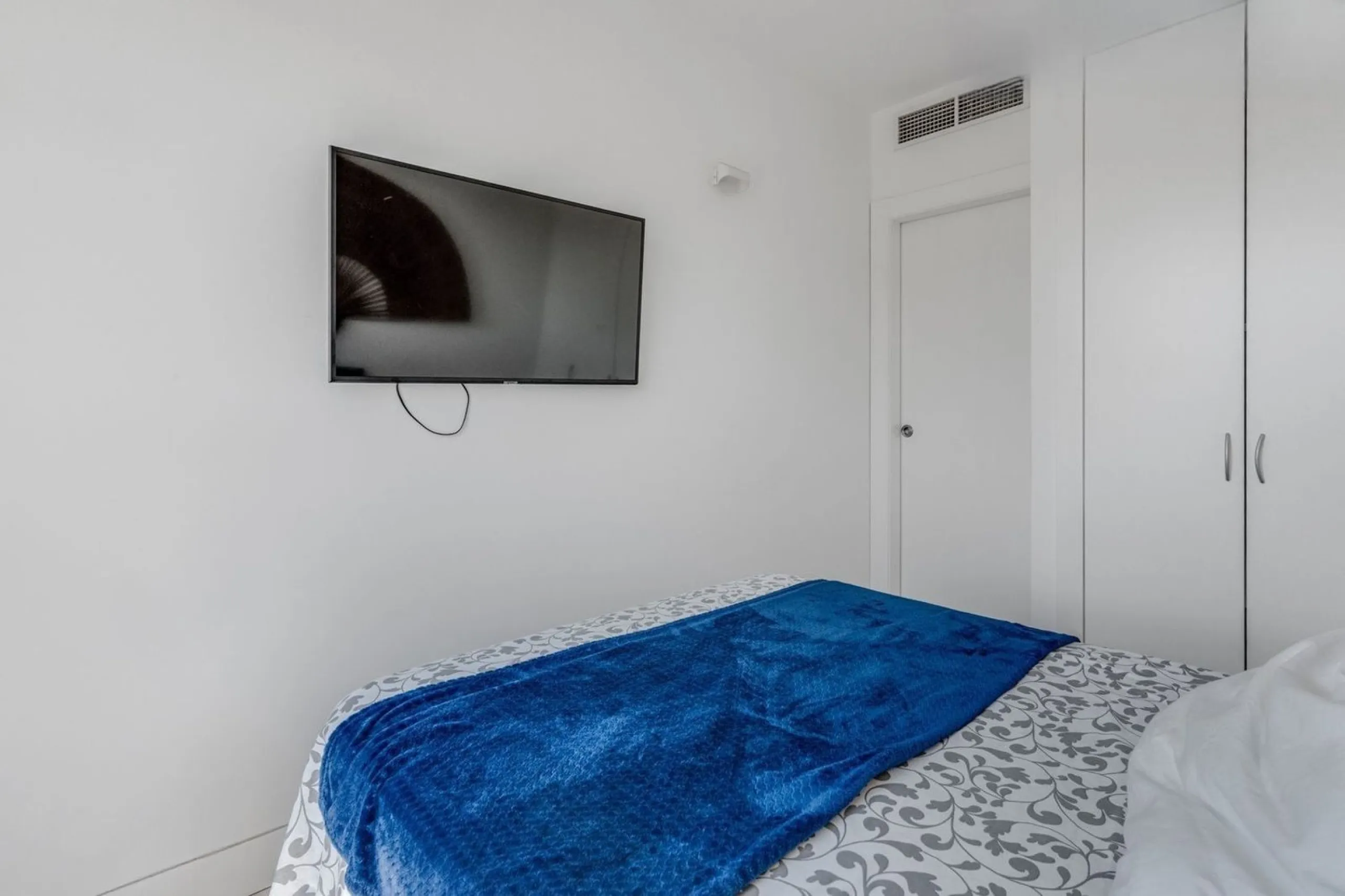 Exclusive bright apartment with sea views in Diagonal Mar, Barcelona