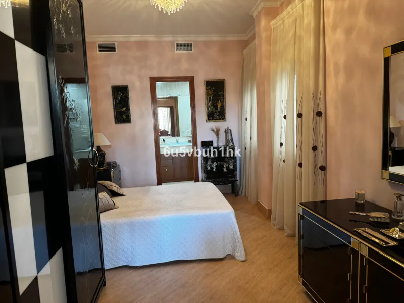 ????✨ **Exclusive Opportunity in the Heart of Málaga!** ????