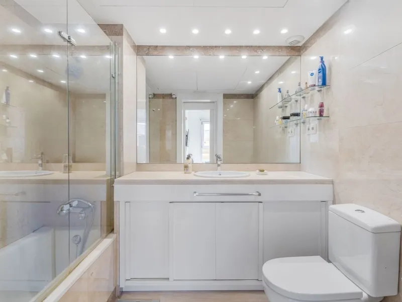 Exclusive bright apartment with sea views in Diagonal Mar, Barcelona
