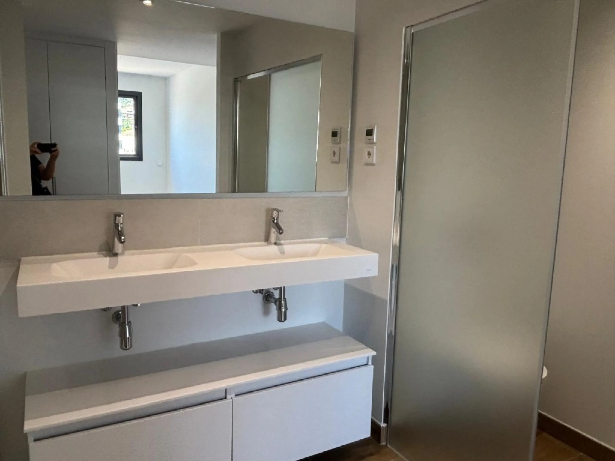 Apartment - Middle Floor Apartment в продаже в Fuengirola, Málaga. В доме 2 спален и 2 ванных комнат. Площадь дома 150 м²
