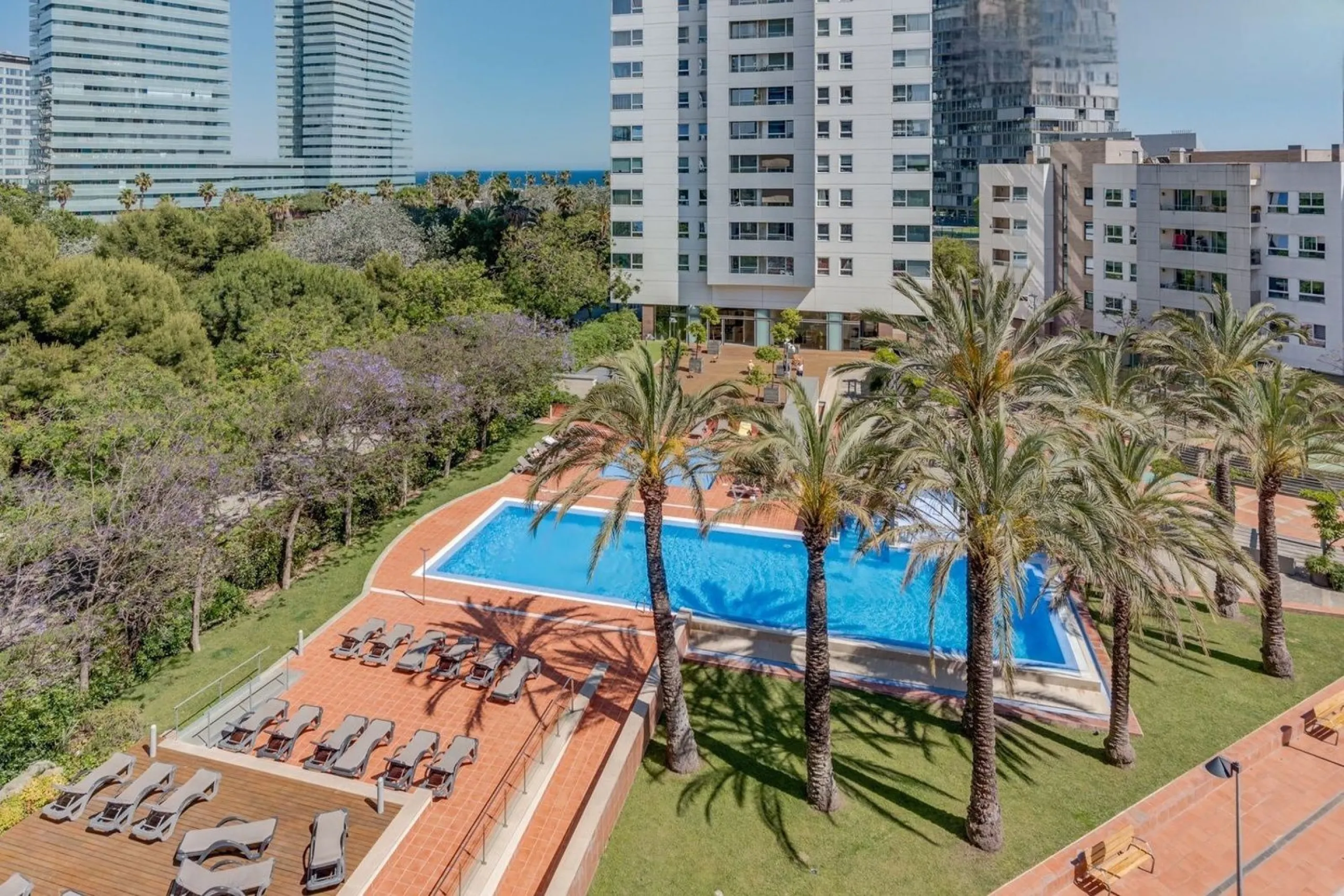 Exclusive bright apartment with sea views in Diagonal Mar, Barcelona