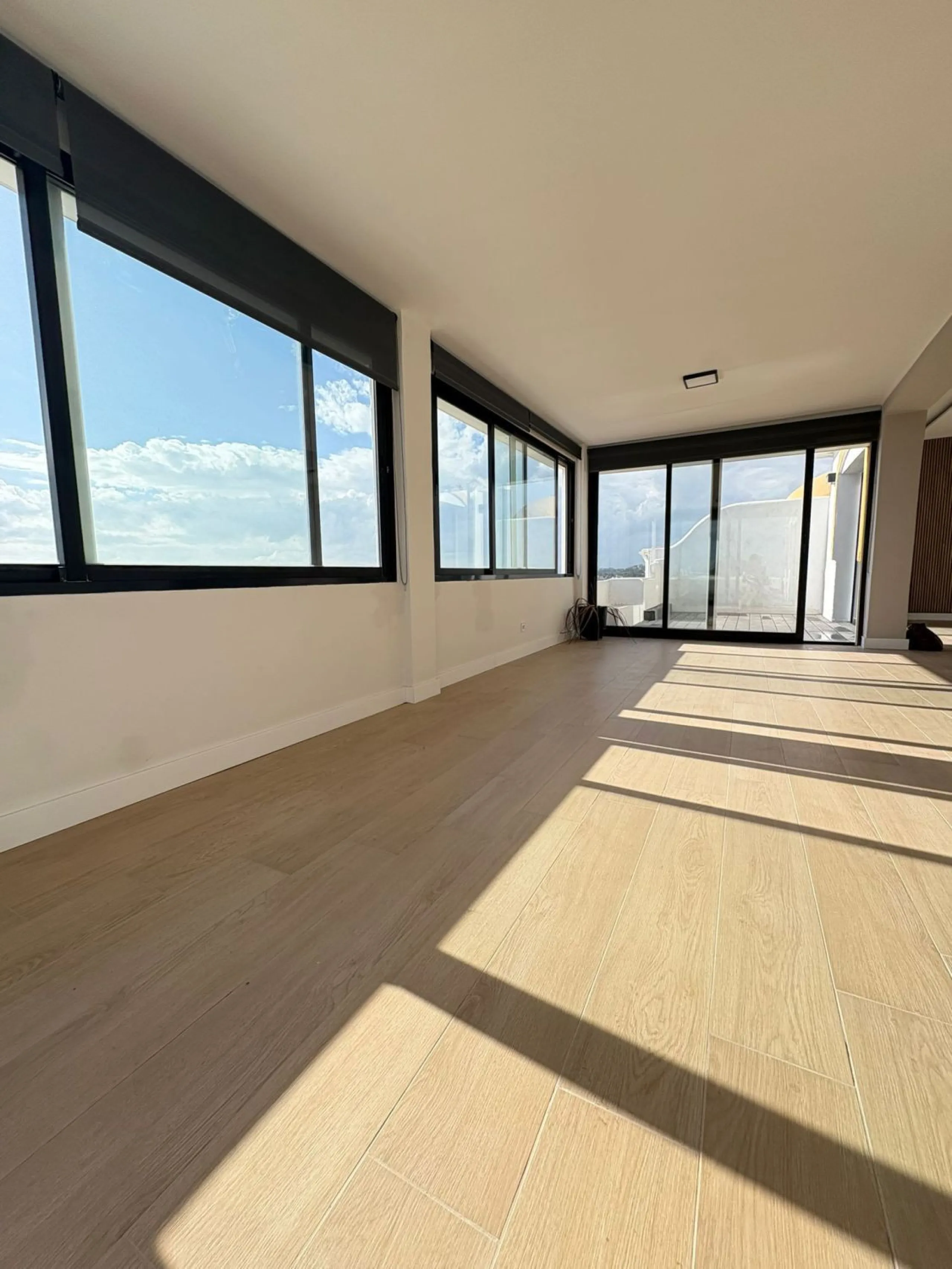 Apartment - Penthouse в продаже в Mijas, Málaga. В доме 3 спален и 2 ванных комнат. Площадь дома 115 м²