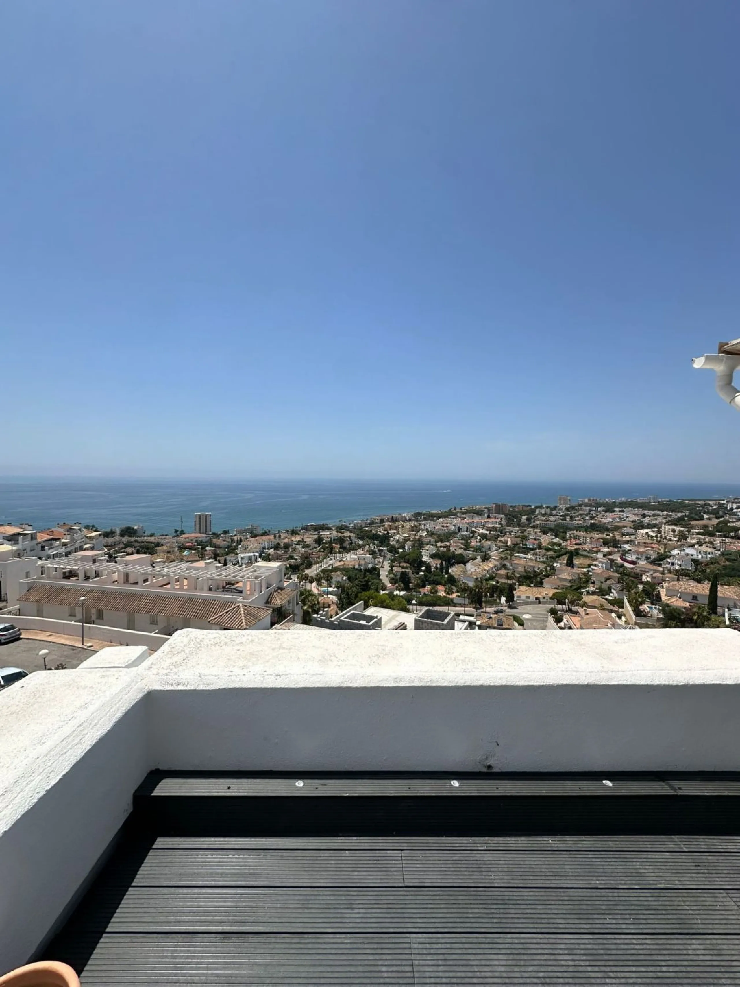 Apartment - Penthouse в продаже в Mijas, Málaga. В доме 3 спален и 2 ванных комнат. Площадь дома 115 м²