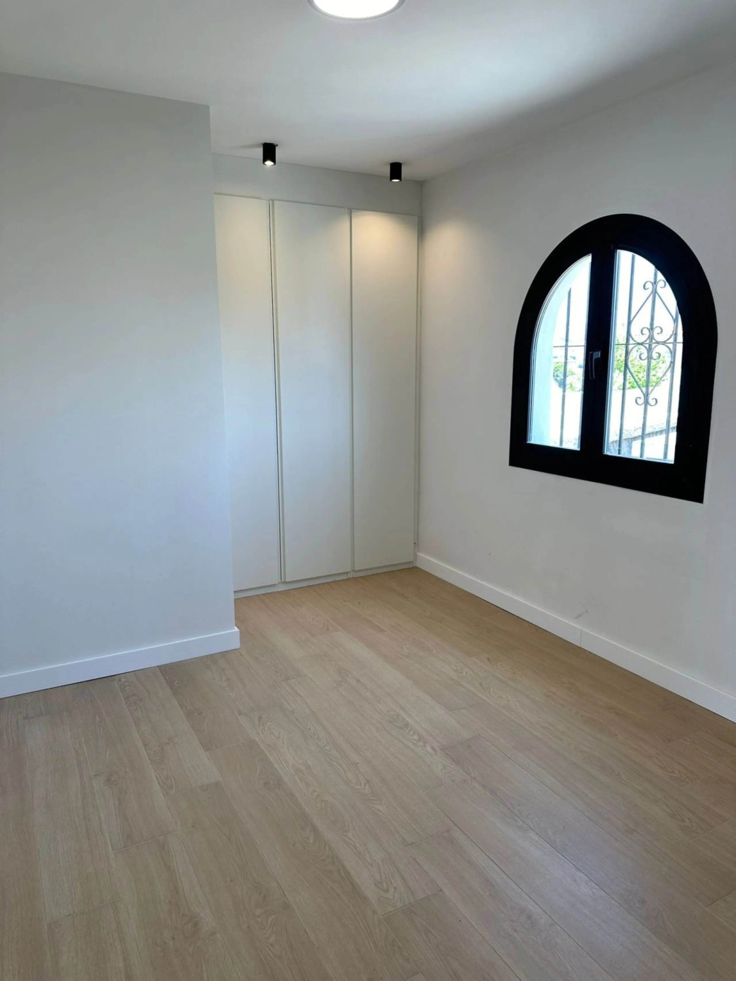 Apartment - Penthouse в продаже в Mijas, Málaga. В доме 3 спален и 2 ванных комнат. Площадь дома 115 м²
