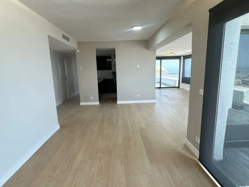 Apartment - Penthouse в продаже в Mijas, Málaga. В доме 3 спален и 2 ванных комнат. Площадь дома 115 м²