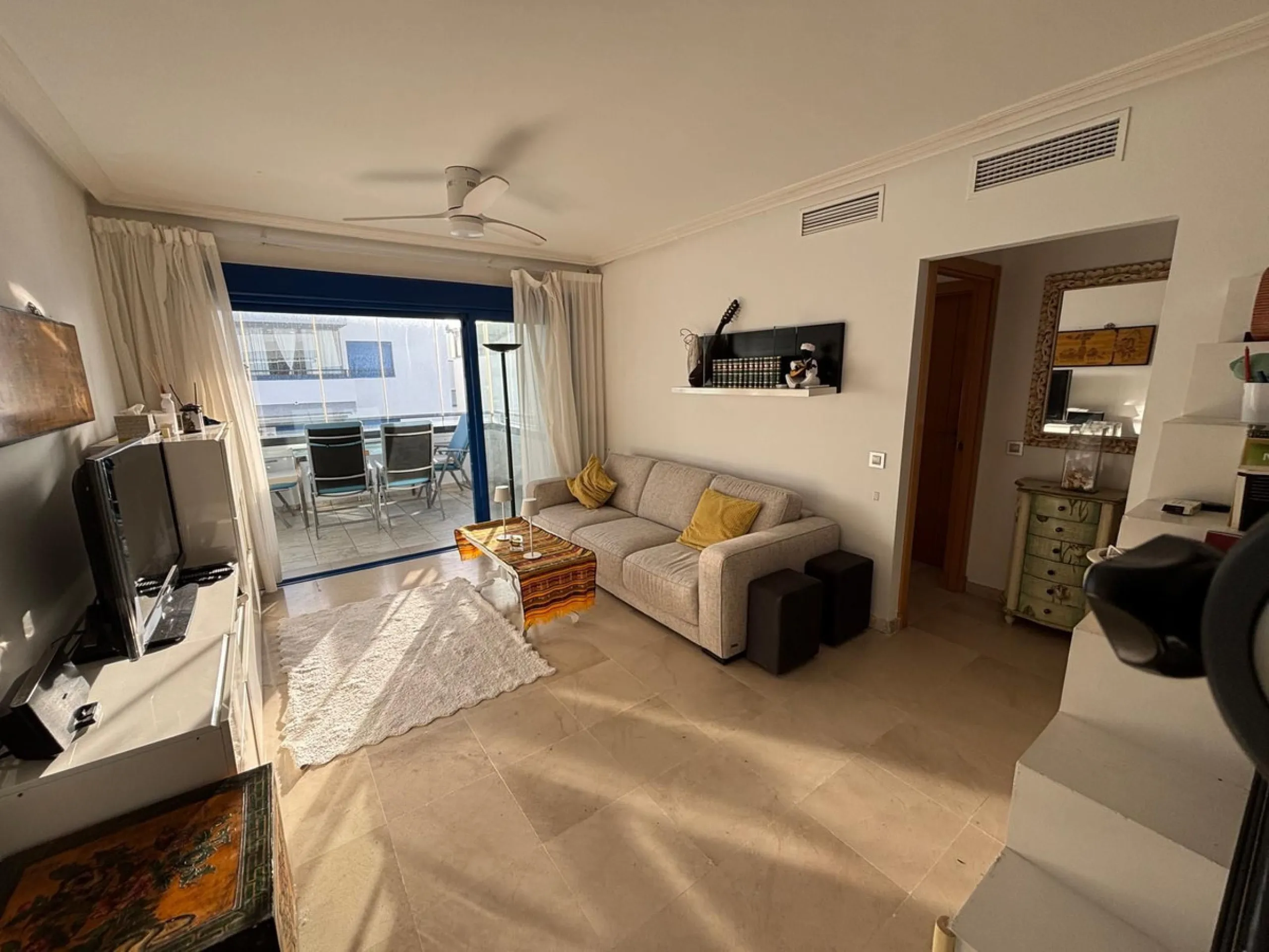 Frontline top floor duplex apartment located on the beach of El Peñoncillo in Torrox-Costa with direct access to the sea.
