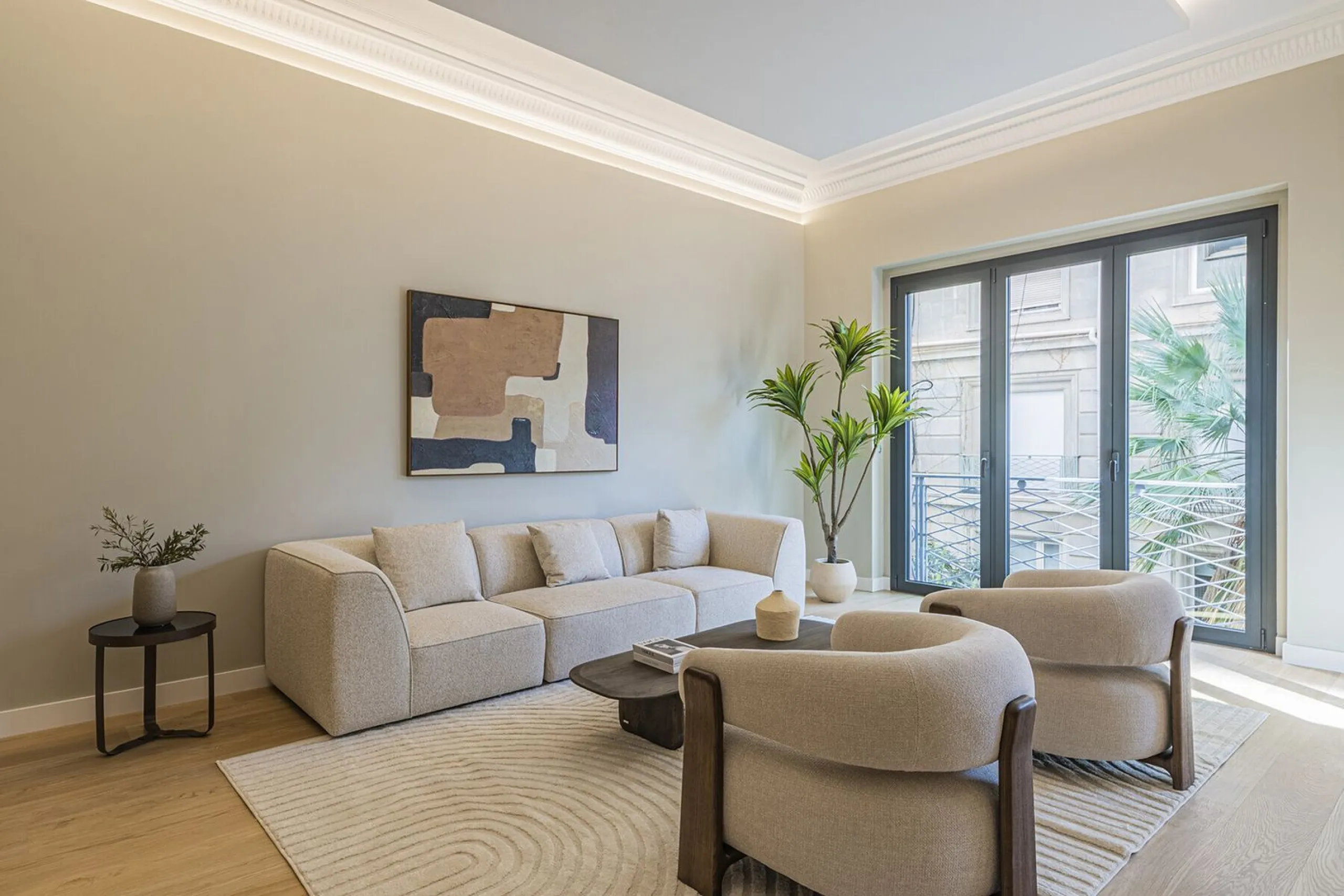 Luxury Renovated Apartment with Four Suites in Sant Gervasi-Galvany, Barcelona
