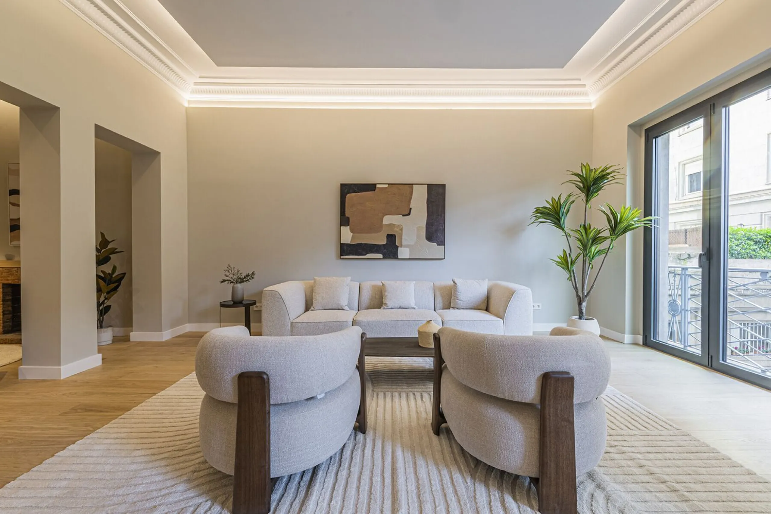 Luxury Renovated Apartment with Four Suites in Sant Gervasi-Galvany, Barcelona