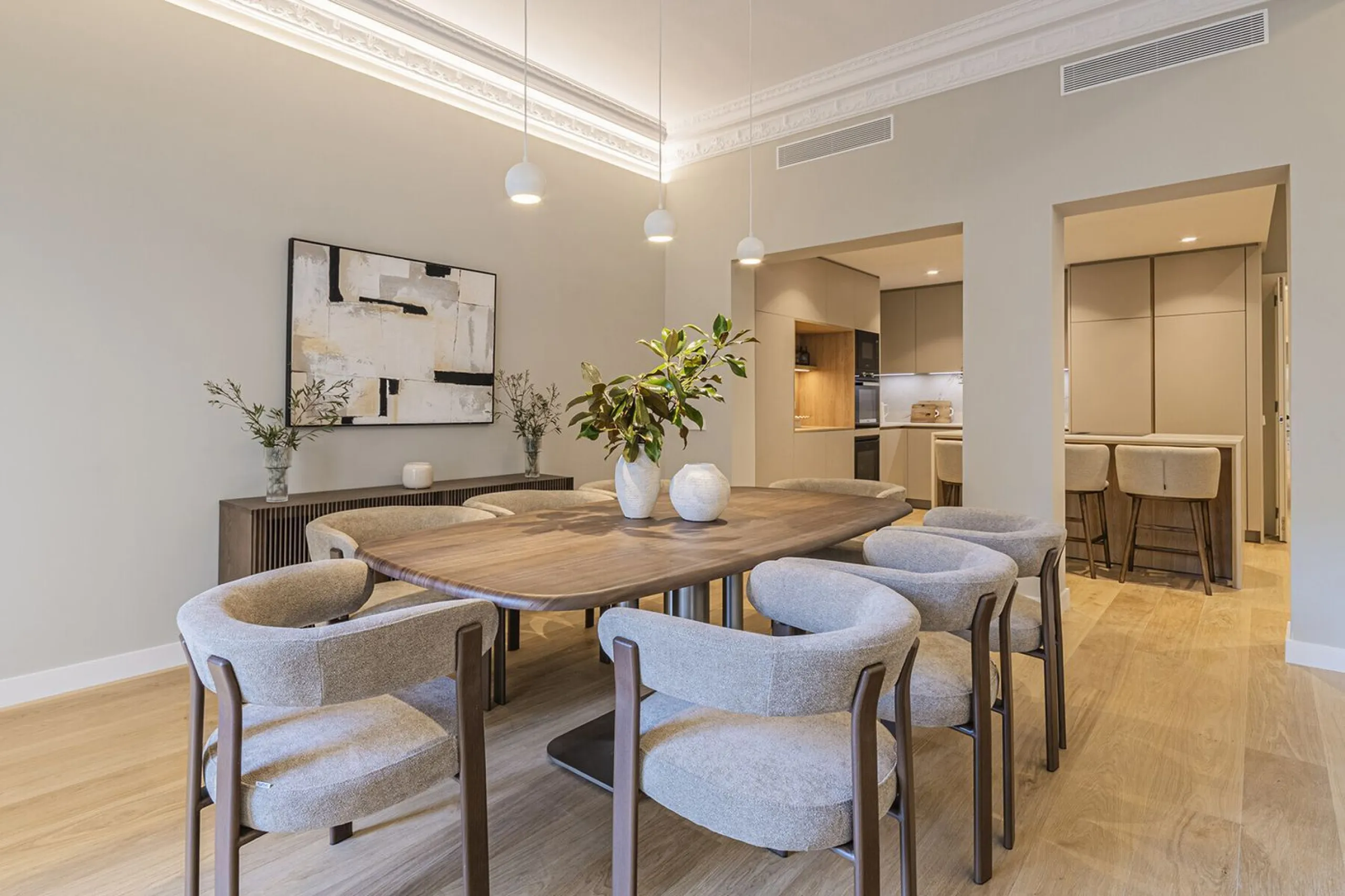 Luxury Renovated Apartment with Four Suites in Sant Gervasi-Galvany, Barcelona