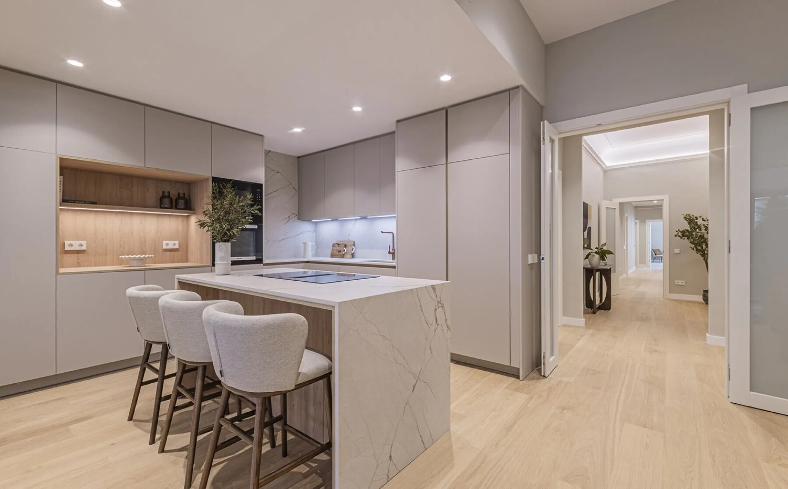 Luxury Renovated Apartment with Four Suites in Sant Gervasi-Galvany, Barcelona