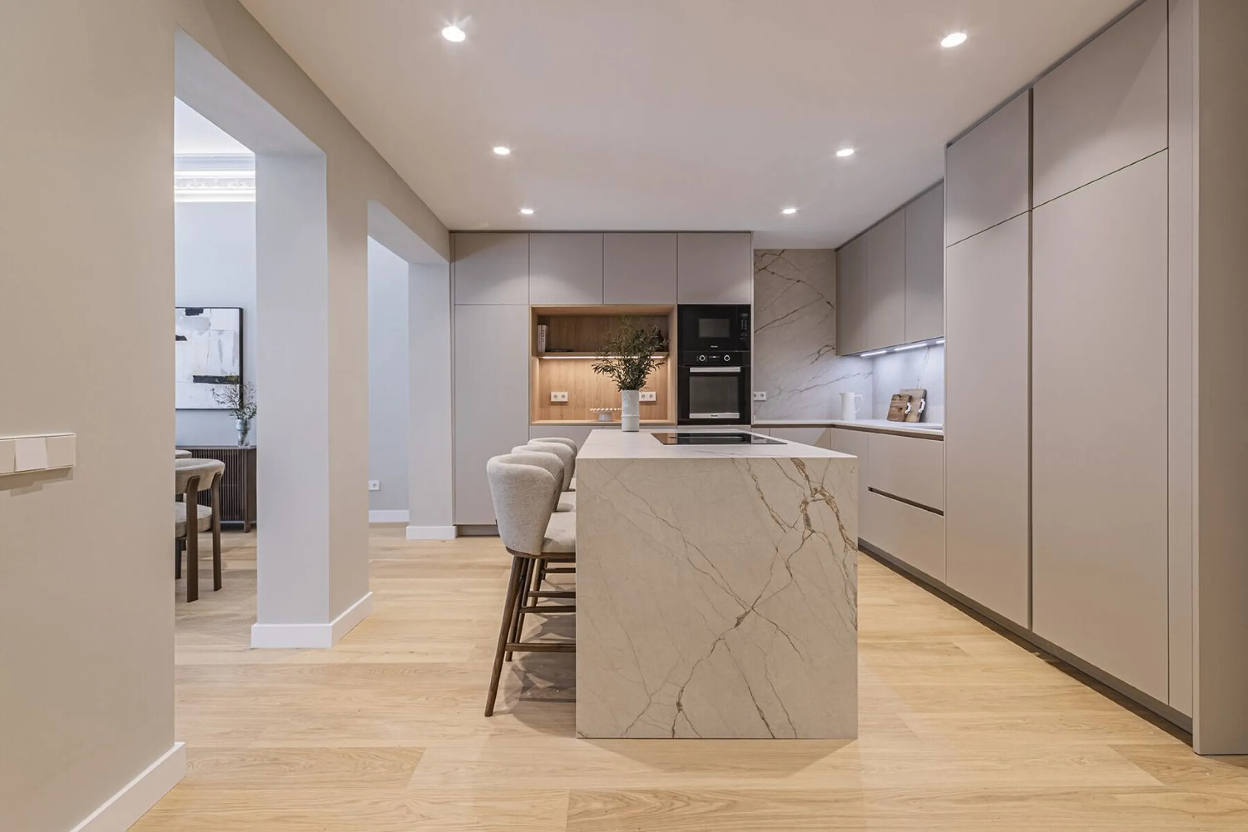 Luxury Renovated Apartment with Four Suites in Sant Gervasi-Galvany, Barcelona
