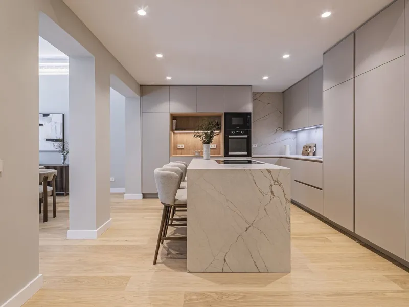 Luxury Renovated Apartment with Four Suites in Sant Gervasi-Galvany, Barcelona