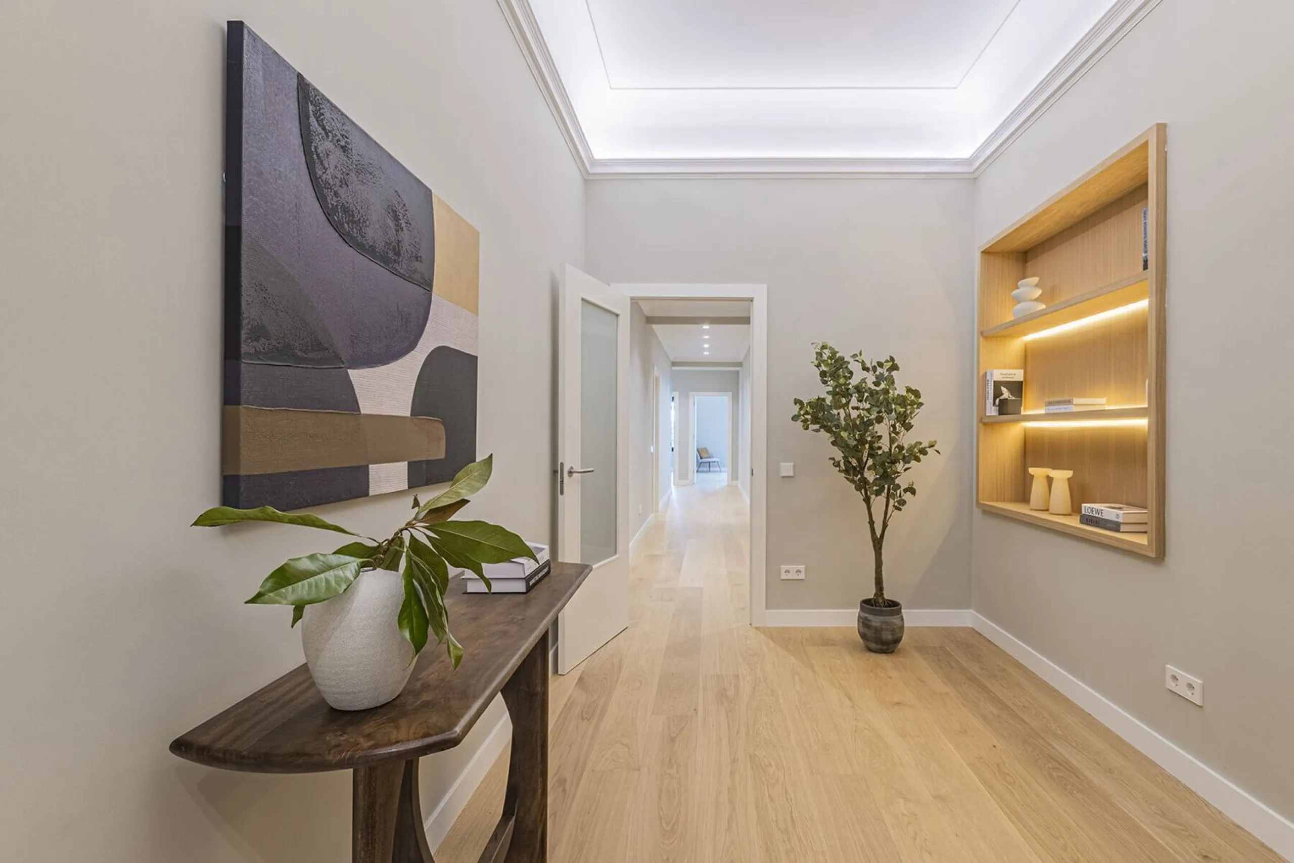 Luxury Renovated Apartment with Four Suites in Sant Gervasi-Galvany, Barcelona