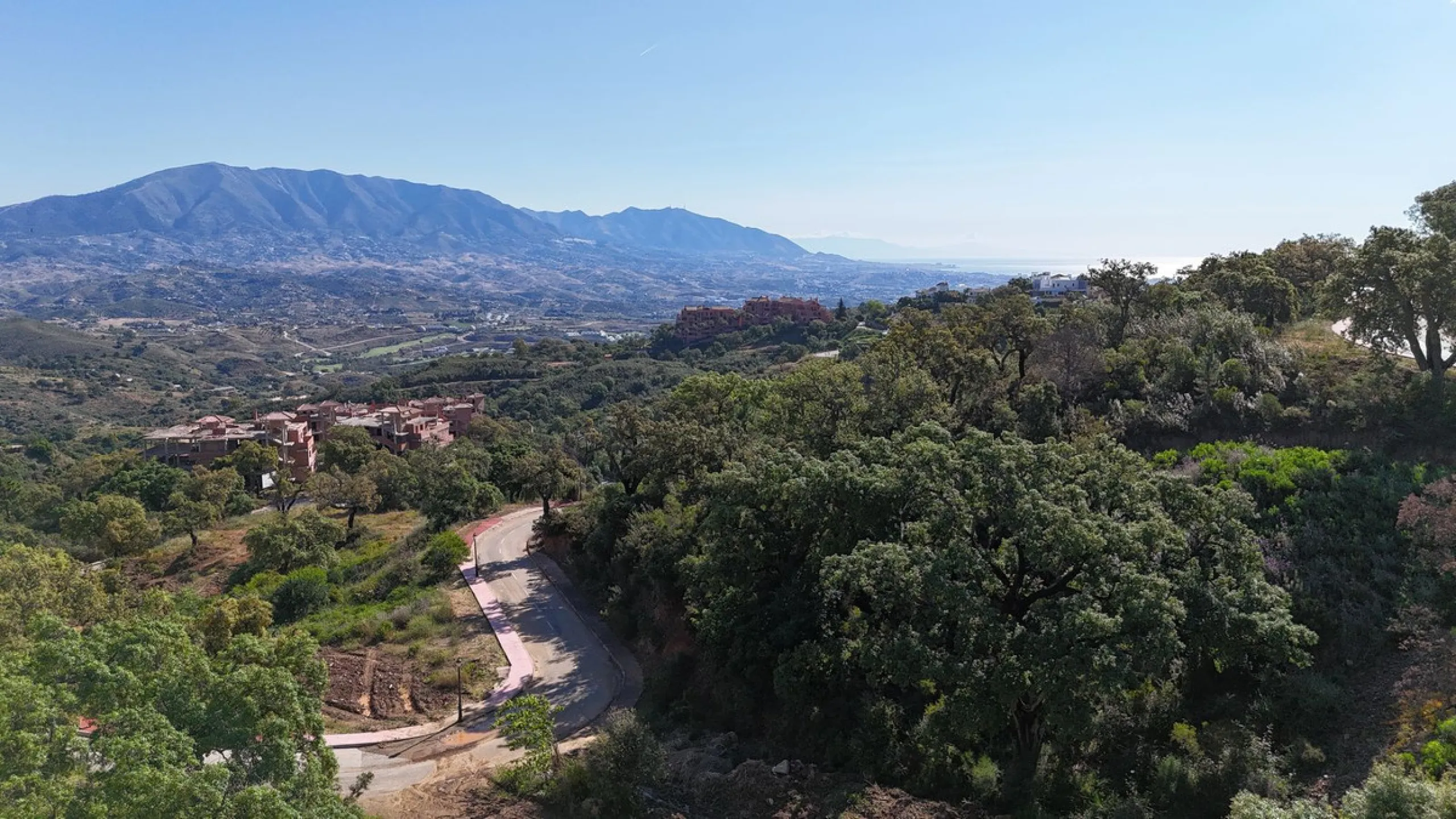 ???? Plot with Views in La Mairena, Marbella ????