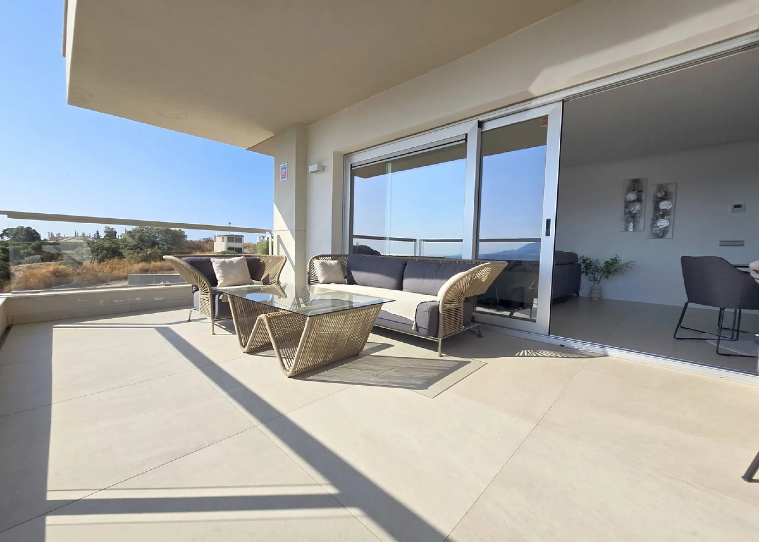 Stylish 3-Bed Corner Apartment with Panoramic Views in La Cala Golf
