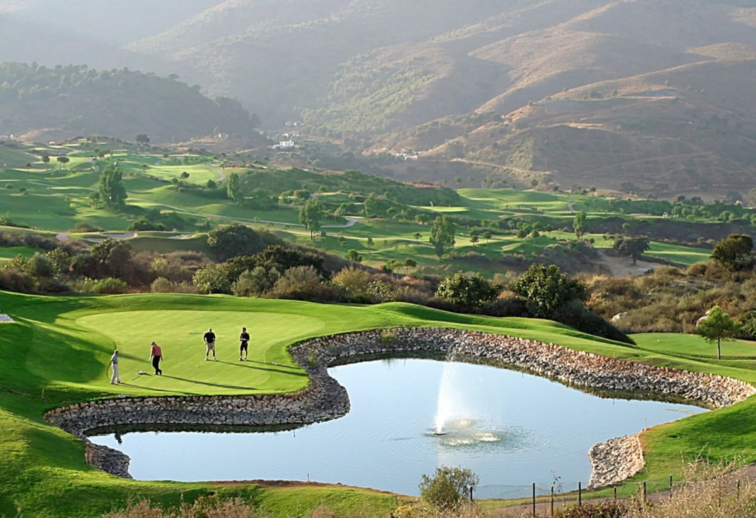 Stylish 3-Bed Corner Apartment with Panoramic Views in La Cala Golf
