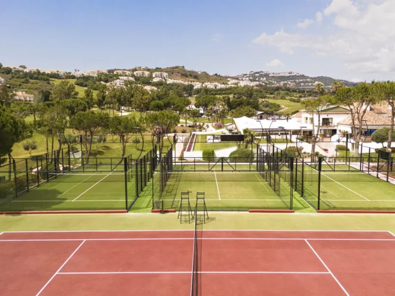 Stylish 3-Bed Corner Apartment with Panoramic Views in La Cala Golf