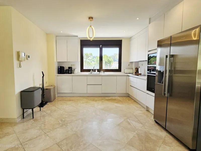 Exclusive villa in Azata Golf, Estepona – Spacious, bright and with private pool!!