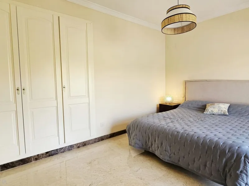 Exclusive villa in Azata Golf, Estepona – Spacious, bright and with private pool!!