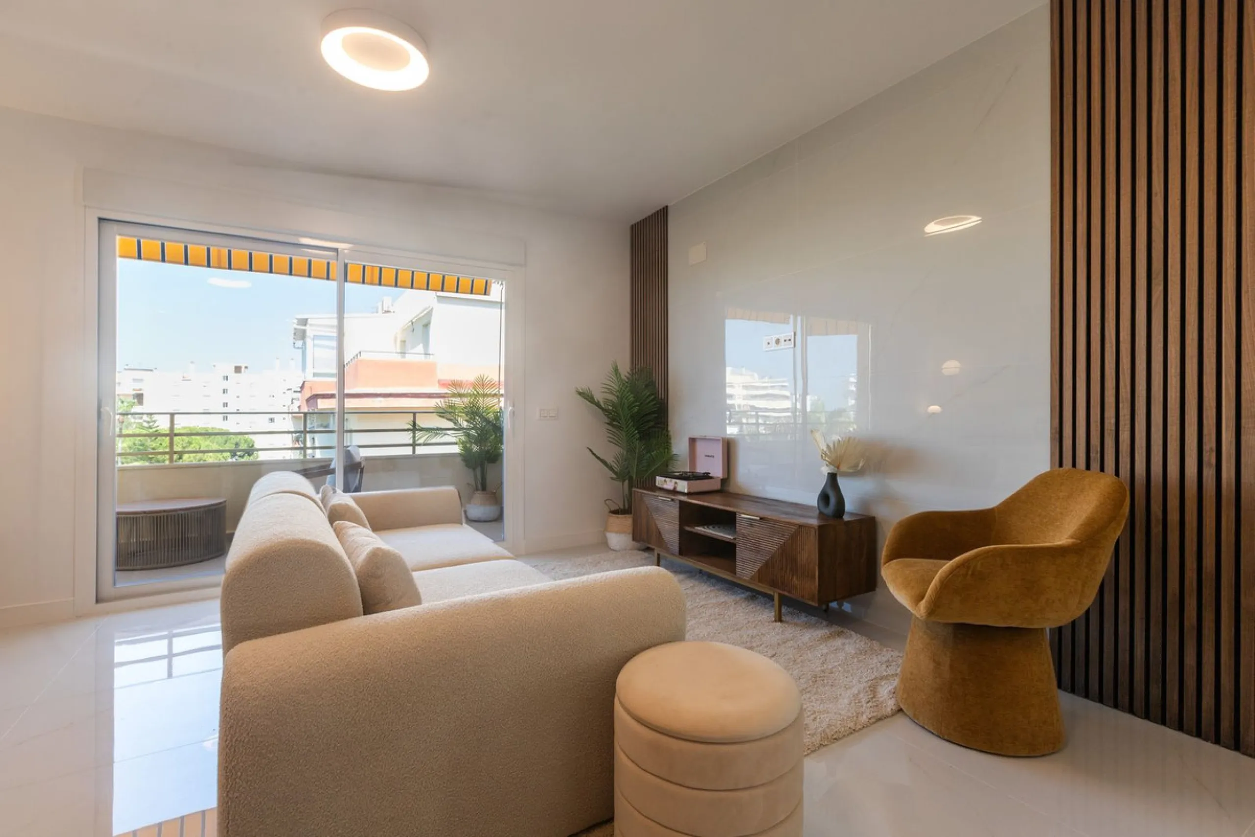 Brand-New Penthouse, Fully Renovated, Right in the Heart of Marbella Center!