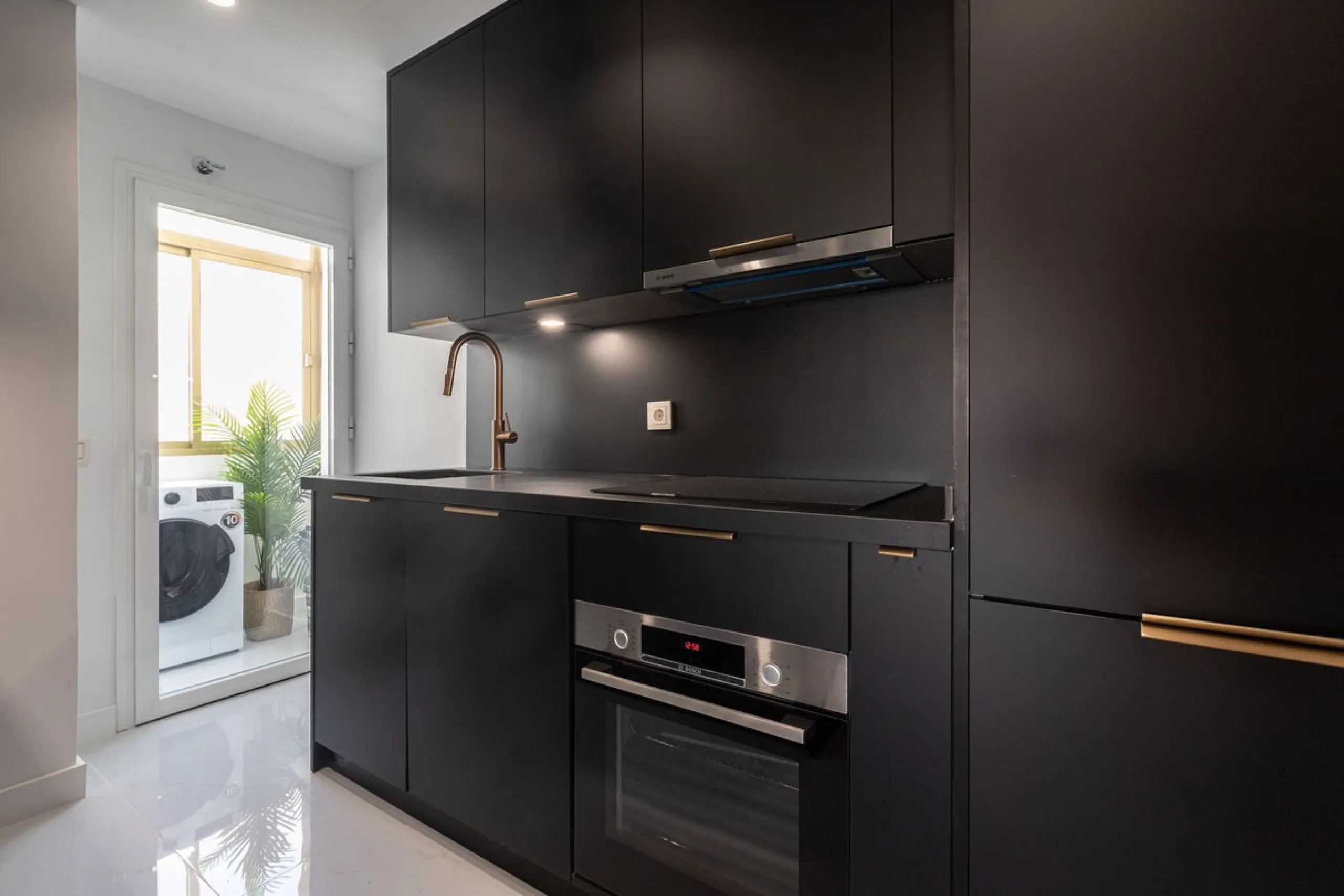 Brand-New Penthouse, Fully Renovated, Right in the Heart of Marbella Center!