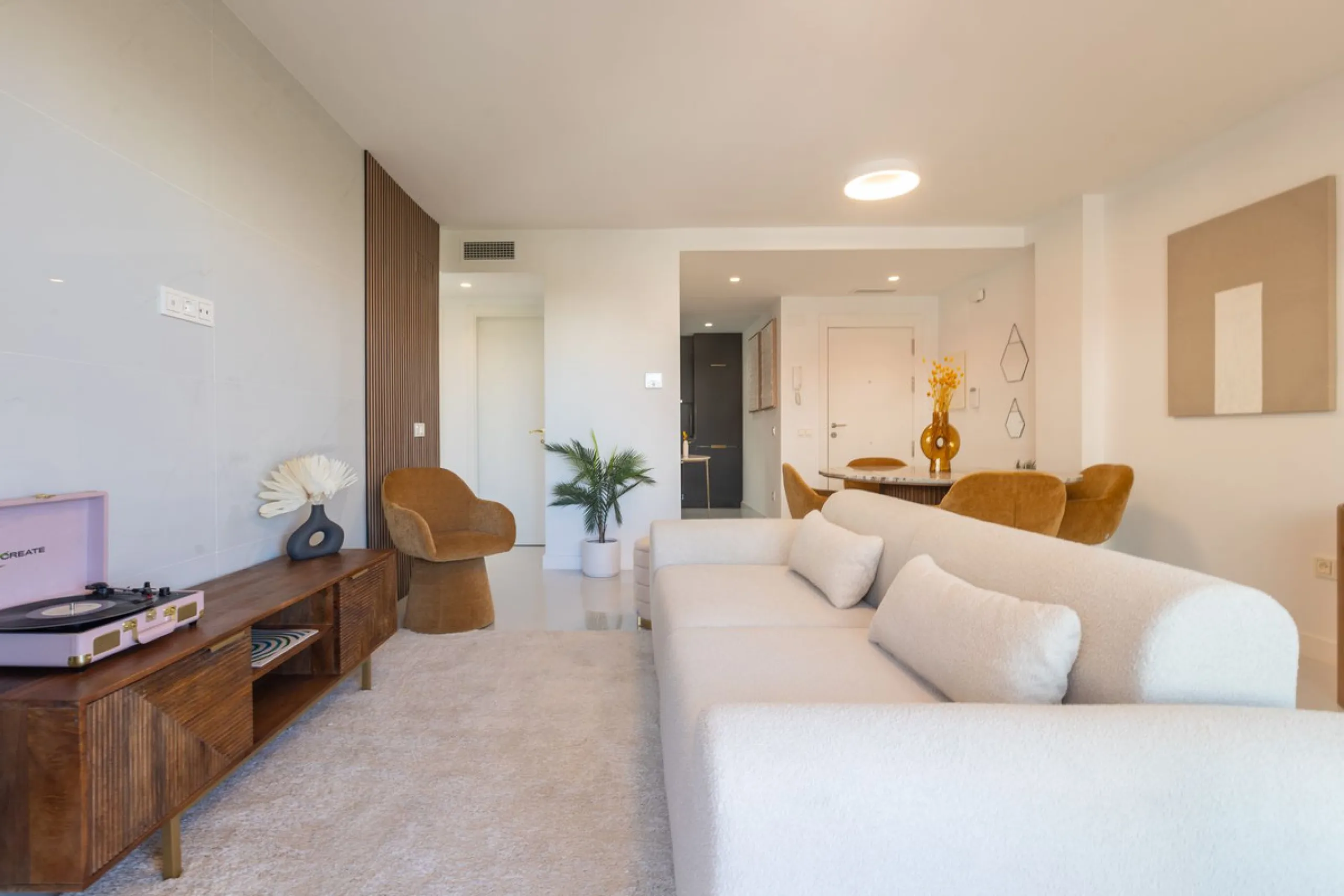 Brand-New Penthouse, Fully Renovated, Right in the Heart of Marbella Center!