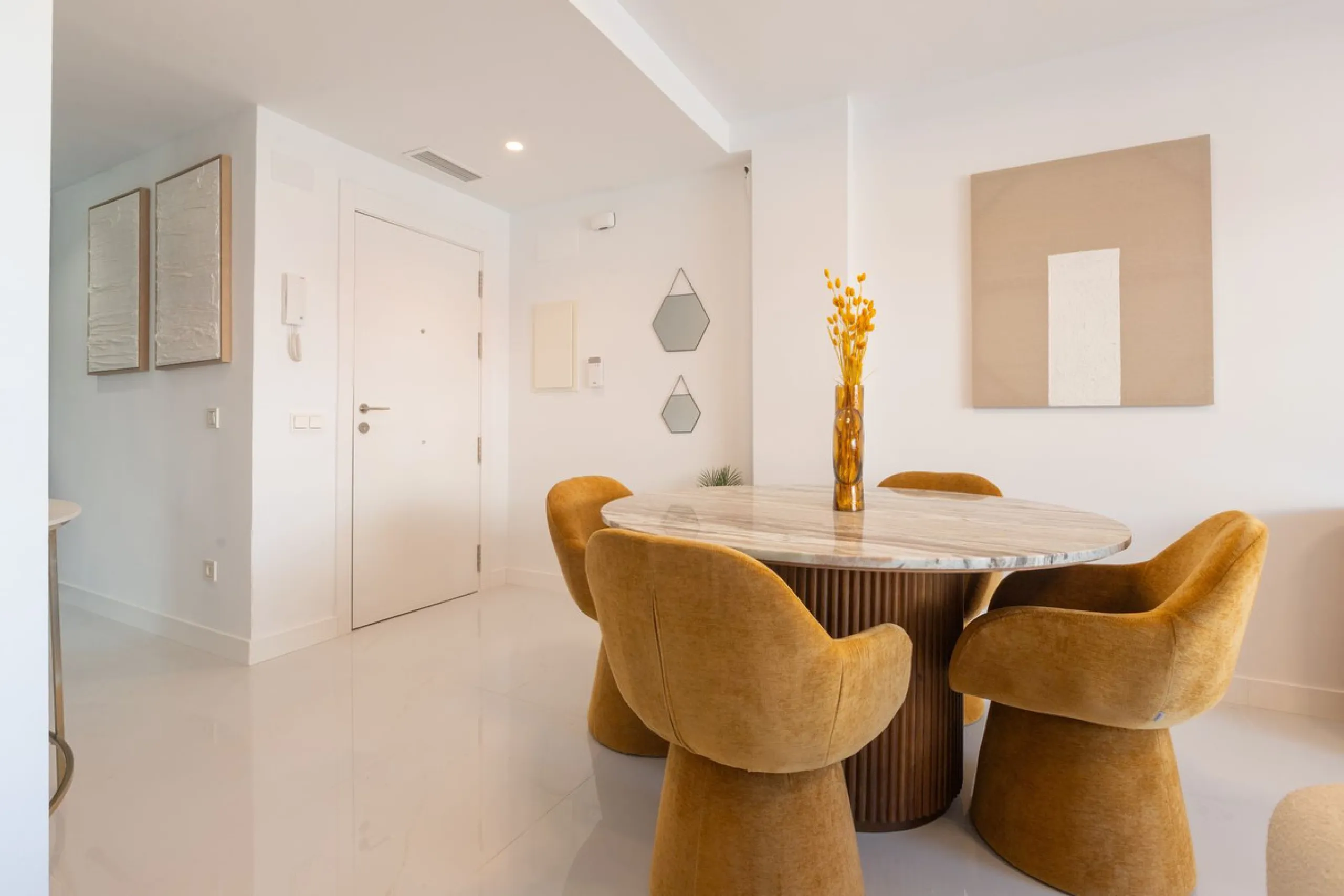 Brand-New Penthouse, Fully Renovated, Right in the Heart of Marbella Center!