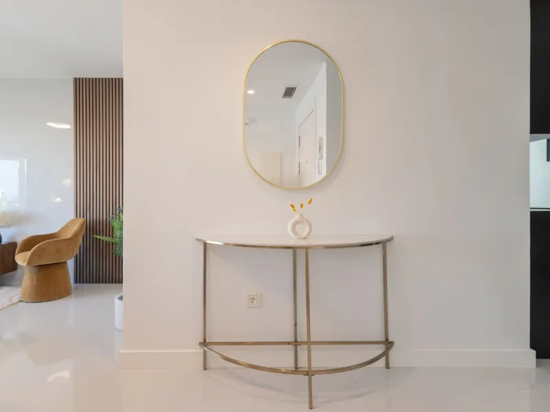 Brand-New Penthouse, Fully Renovated, Right in the Heart of Marbella Center!