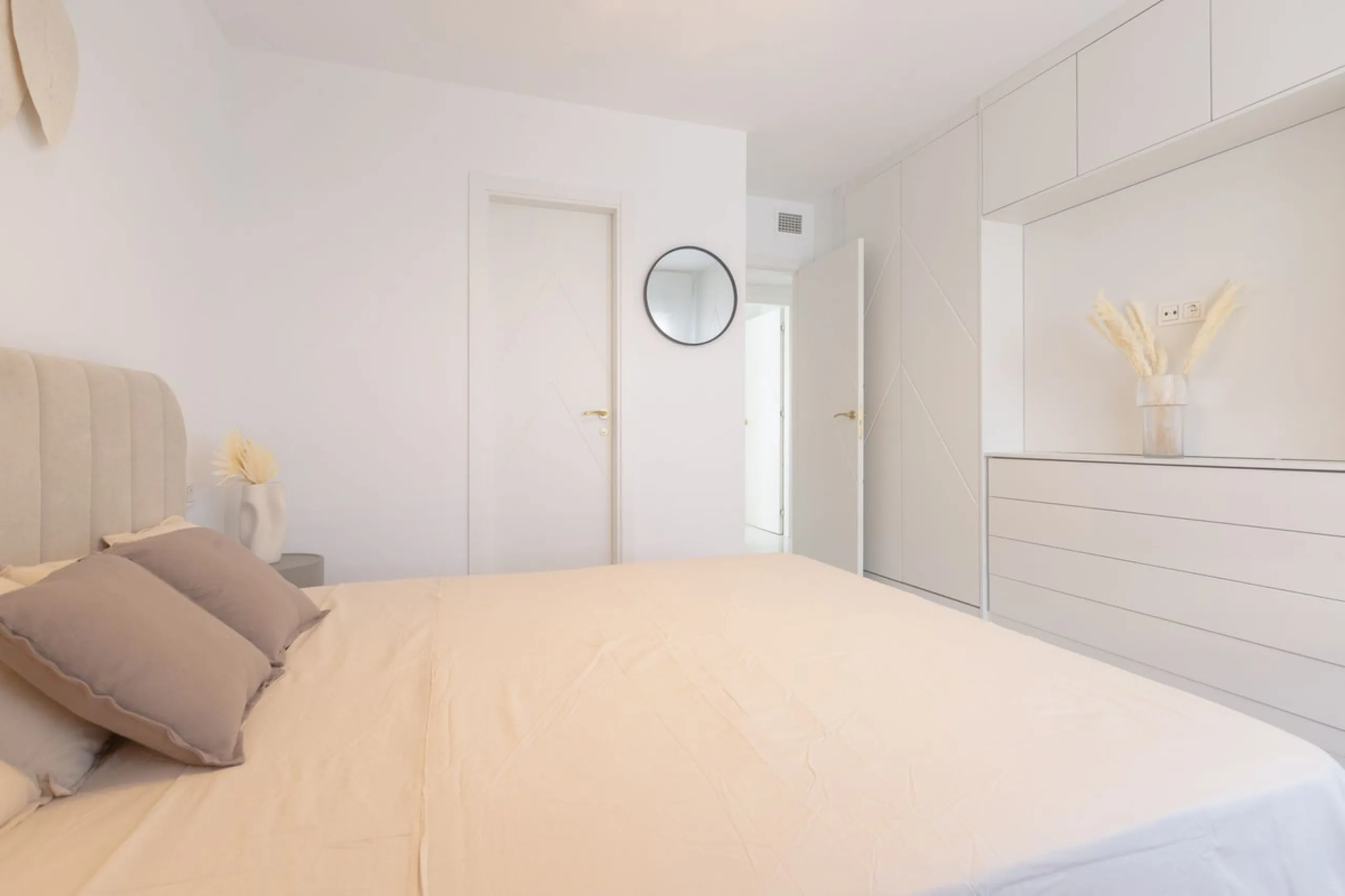 Brand-New Penthouse, Fully Renovated, Right in the Heart of Marbella Center!