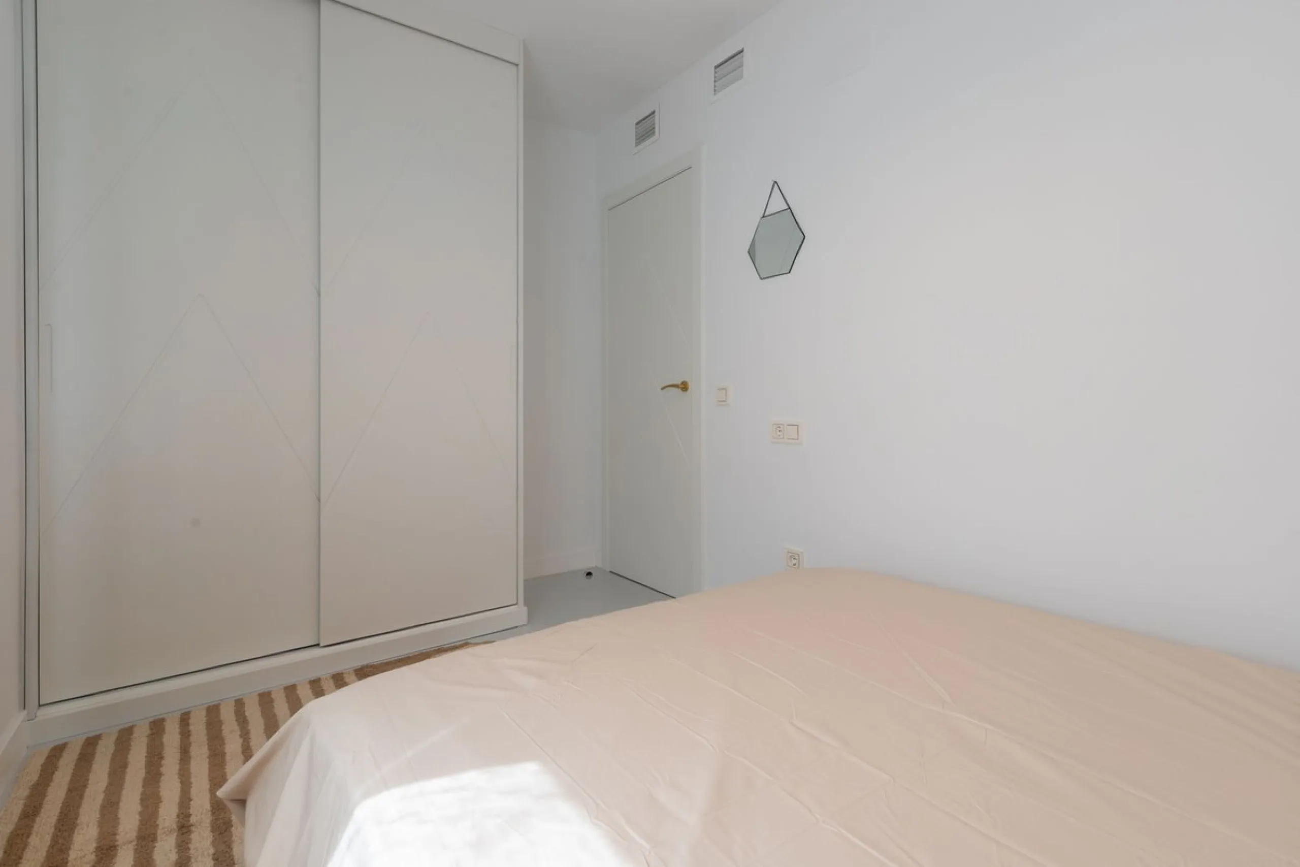Brand-New Penthouse, Fully Renovated, Right in the Heart of Marbella Center!
