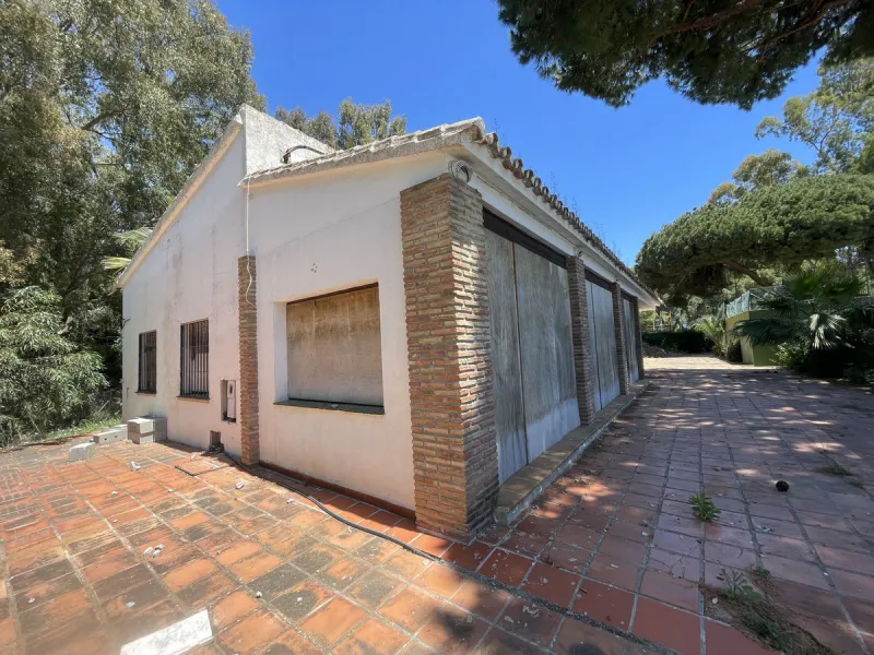 Great opportunity in Elviria, Marbella!