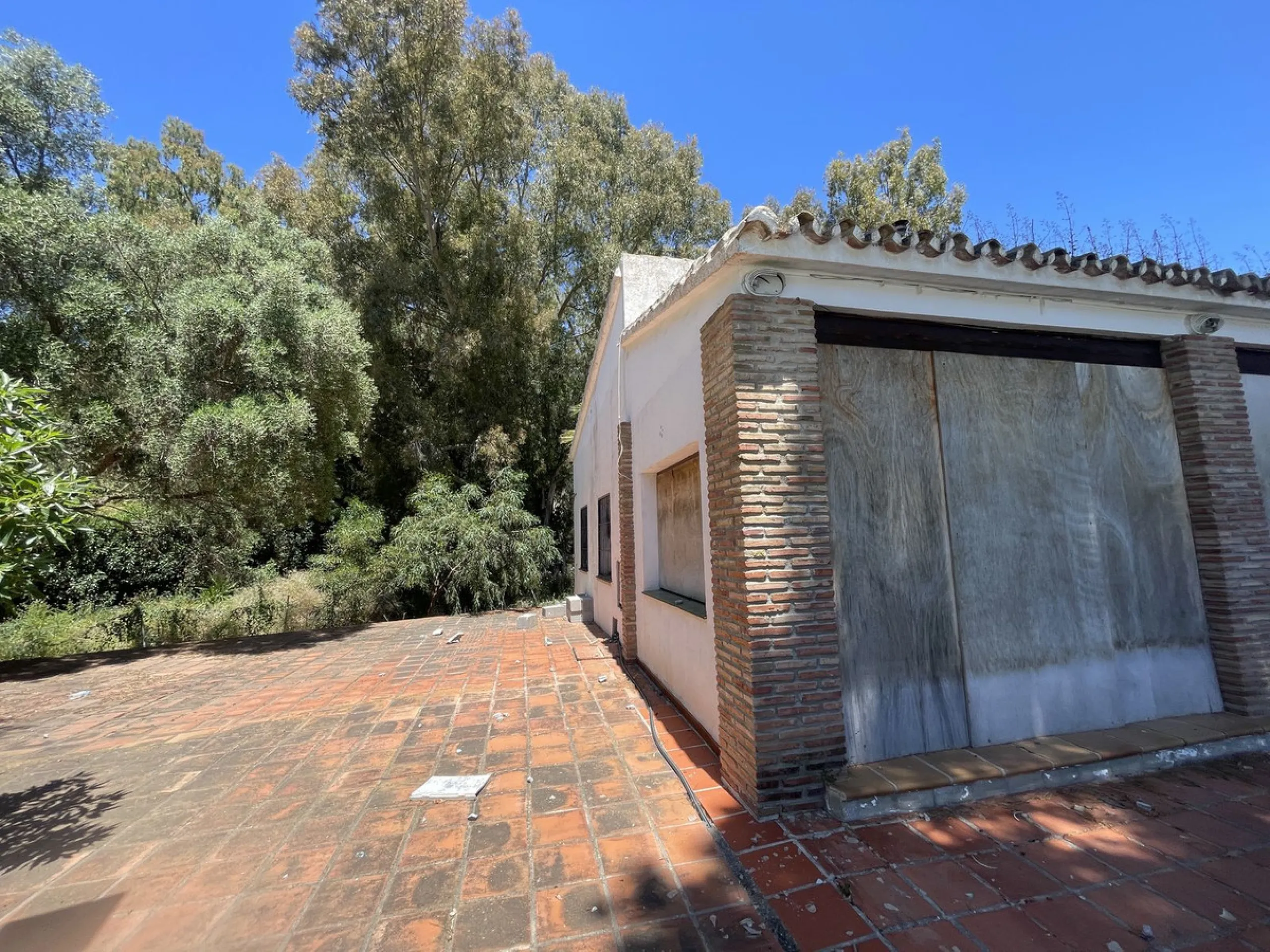 Great opportunity in Elviria, Marbella!