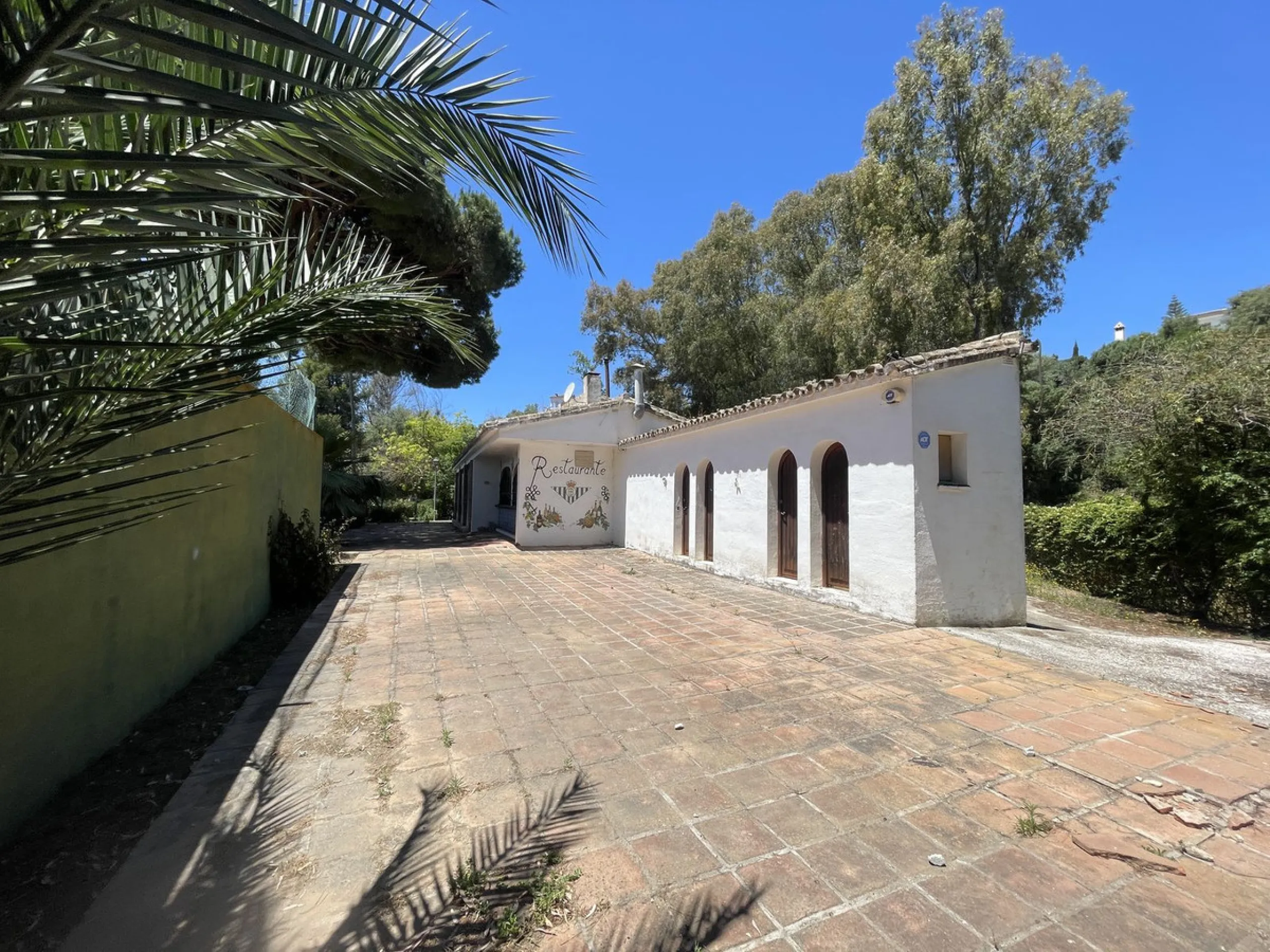 Great opportunity in Elviria, Marbella!