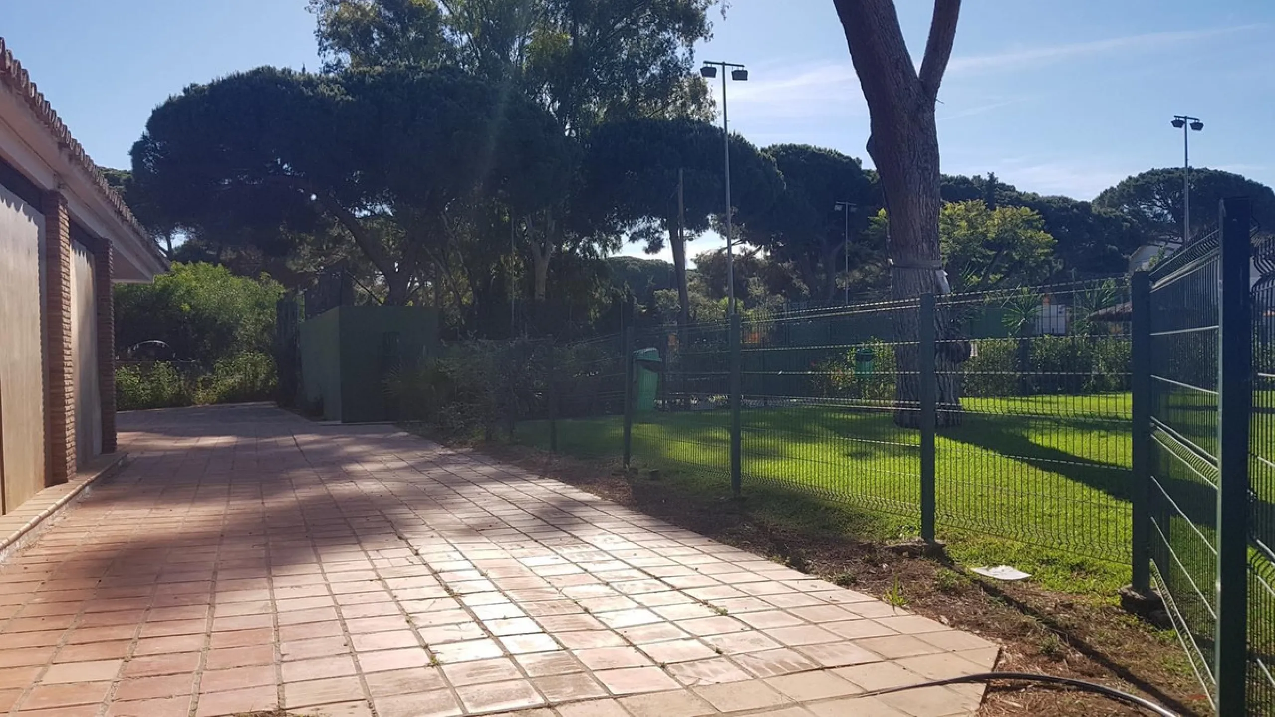 Great opportunity in Elviria, Marbella!
