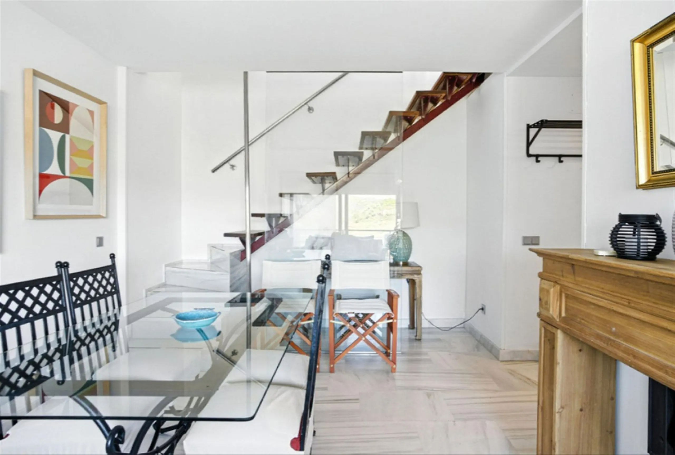 Elegant West-Facing Duplex Penthouse in Parque Botánico, Benahavis, with Touristica Licence.
