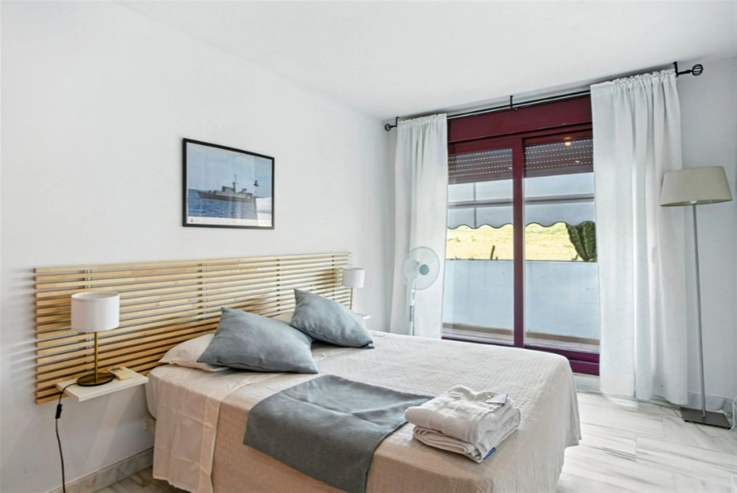 Elegant West-Facing Duplex Penthouse in Parque Botánico, Benahavis, with Touristica Licence.