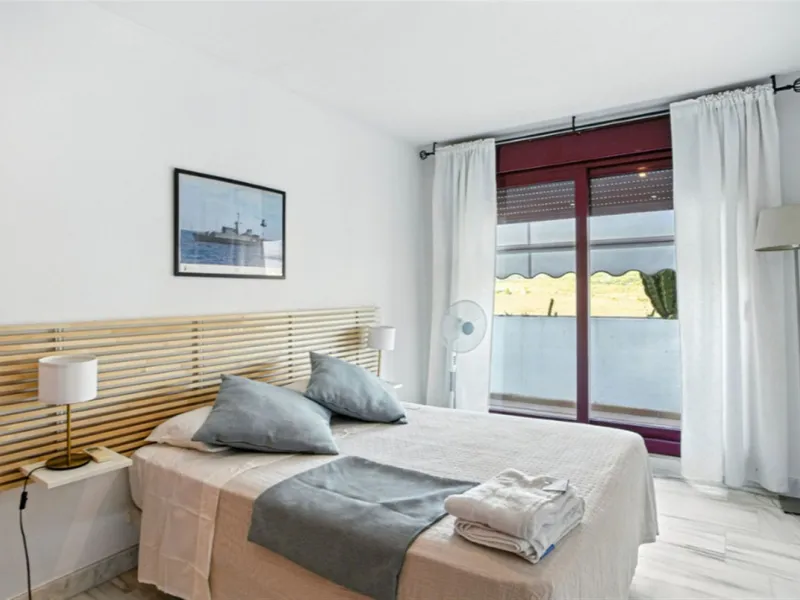 Elegant West-Facing Duplex Penthouse in Parque Botánico, Benahavis, with Touristica Licence.