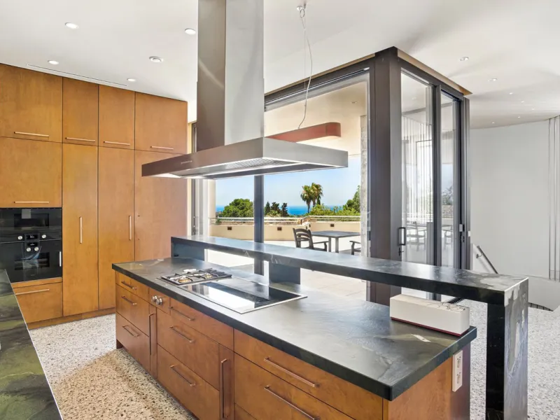 Exclusive Villa in the Heart of Elviria, East Marbella