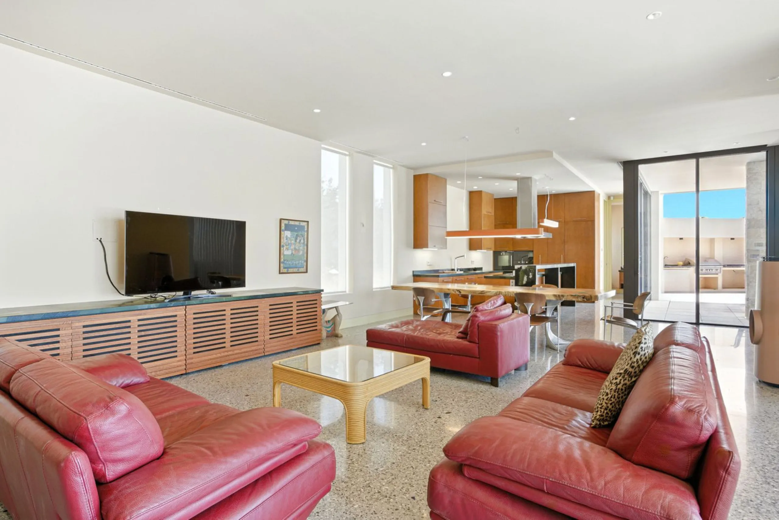 Exclusive Villa in the Heart of Elviria, East Marbella