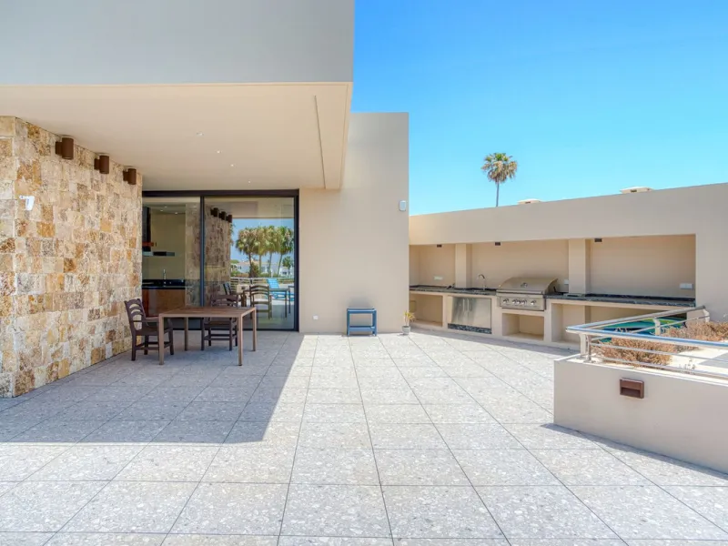 Exclusive Villa in the Heart of Elviria, East Marbella