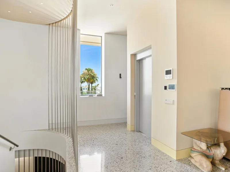 Exclusive Villa in the Heart of Elviria, East Marbella