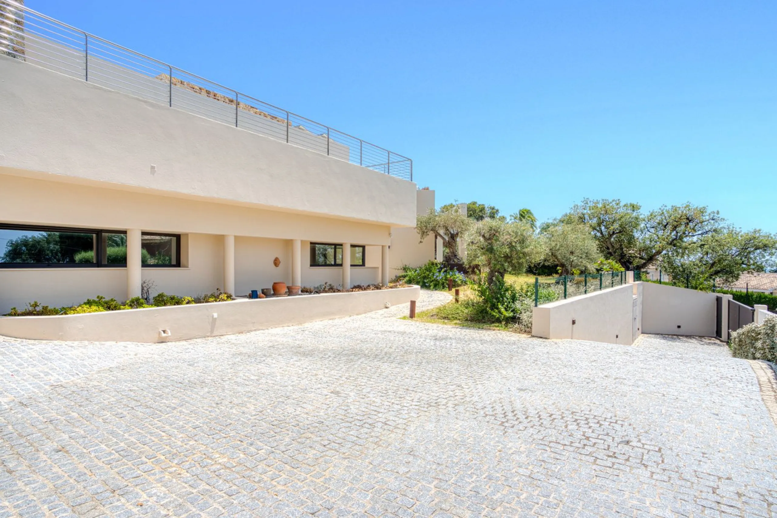 Exclusive Villa in the Heart of Elviria, East Marbella