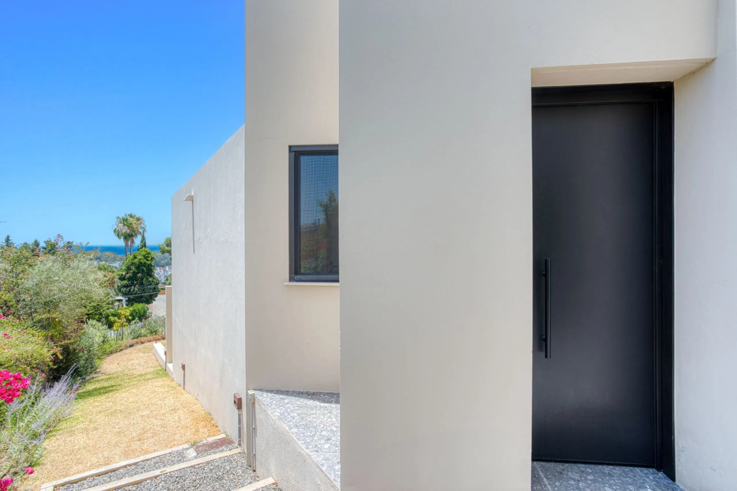 Exclusive Villa in the Heart of Elviria, East Marbella