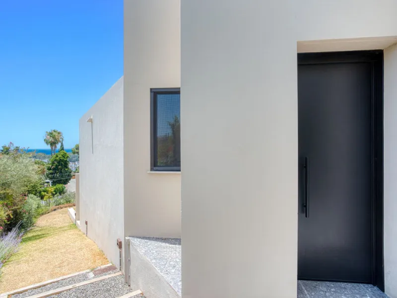 Exclusive Villa in the Heart of Elviria, East Marbella