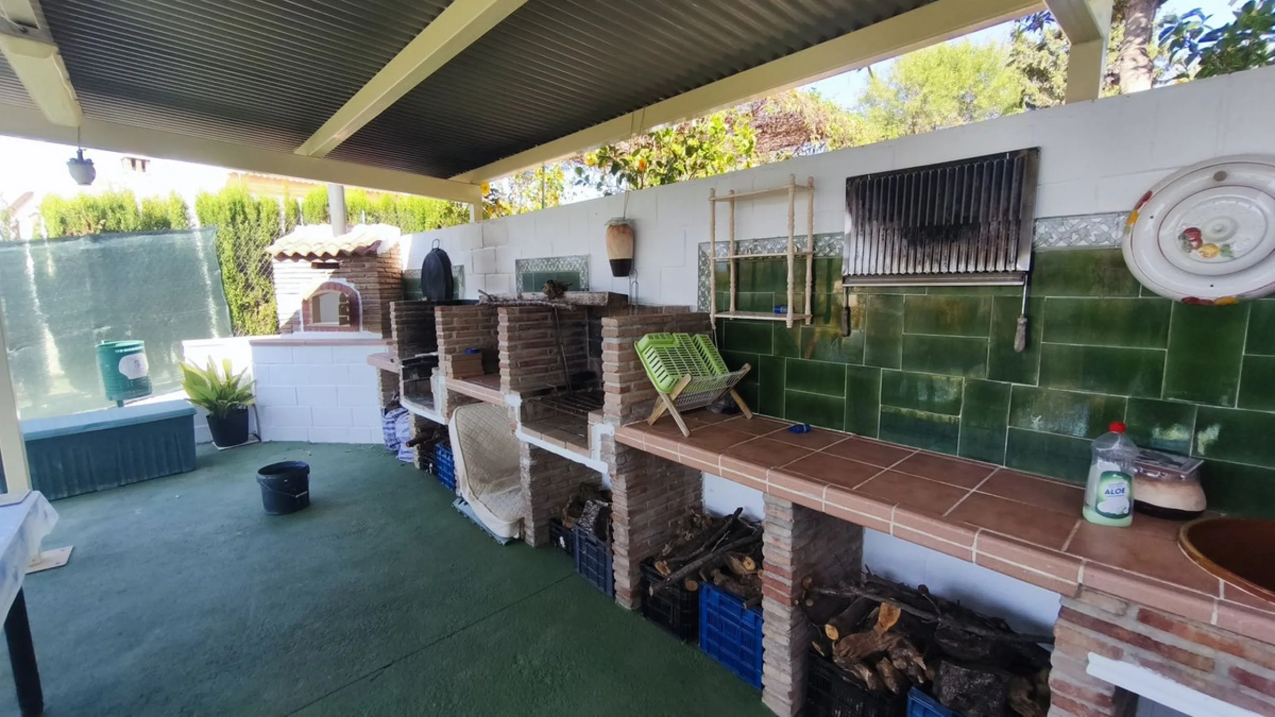 Charming property with views, pool and covered terrace - near Marbella