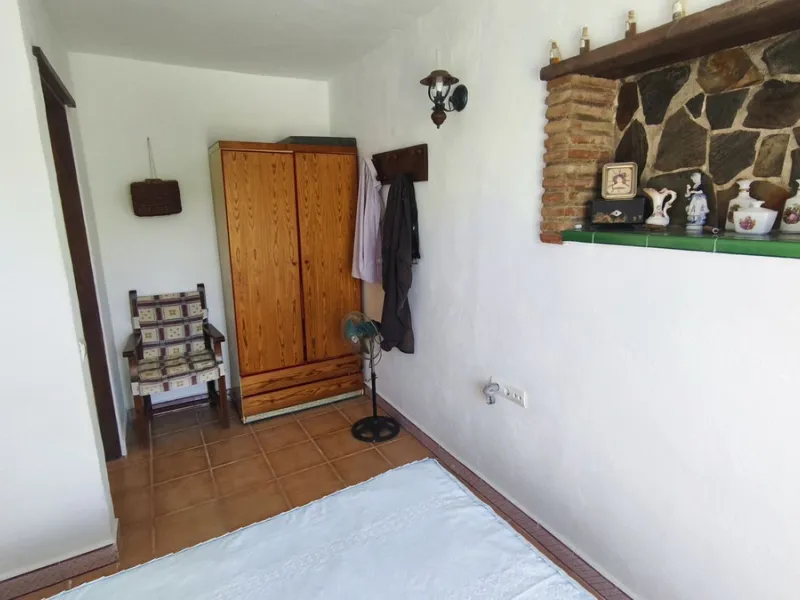 Charming property with views, pool and covered terrace - near Marbella