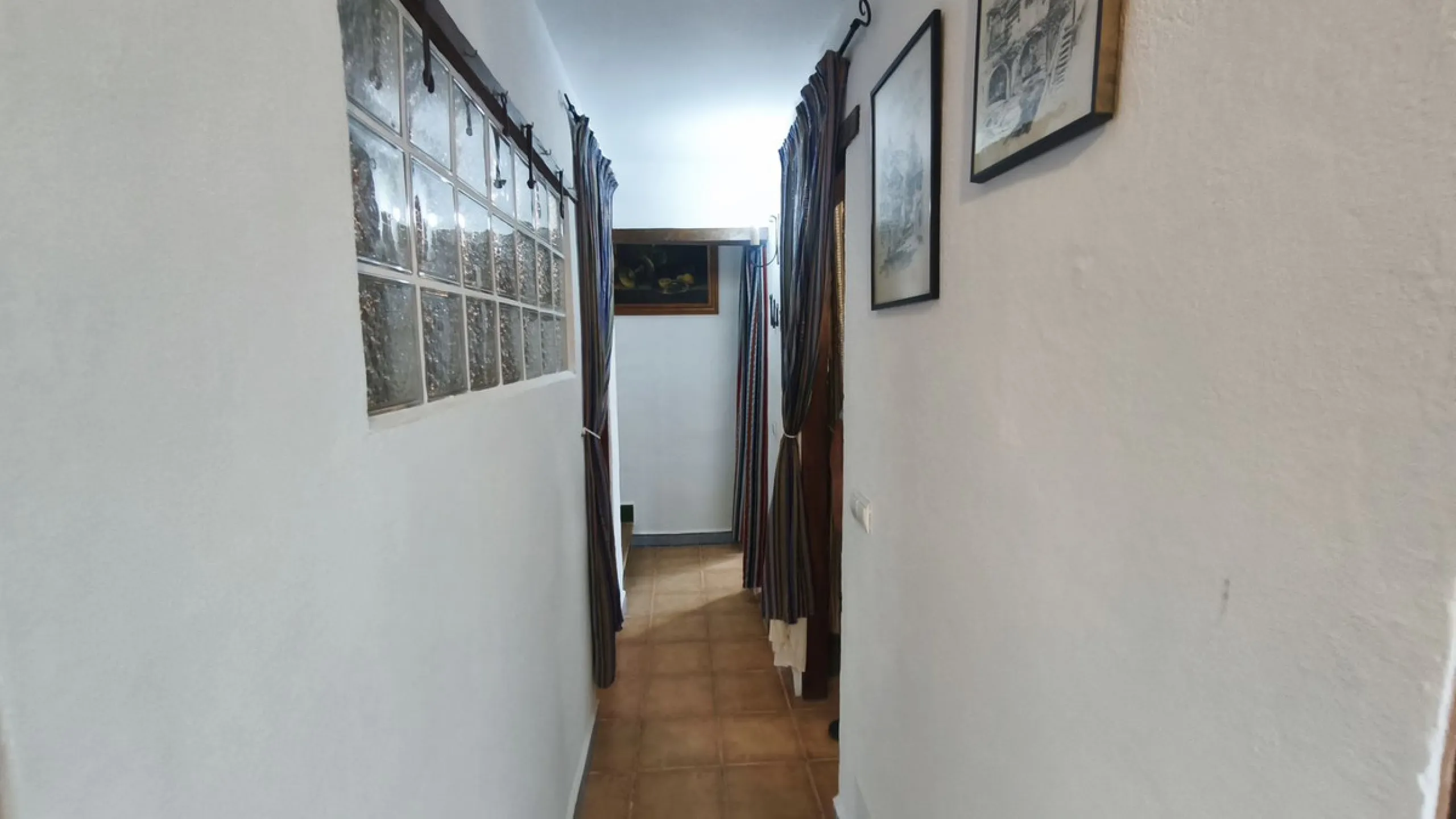 Charming property with views, pool and covered terrace - near Marbella